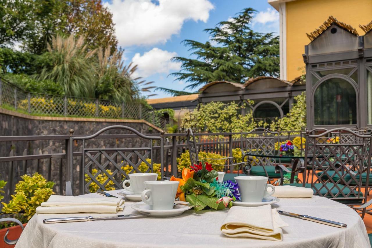 Culture Hotel Villa Capodimonte Napoli Esterno foto